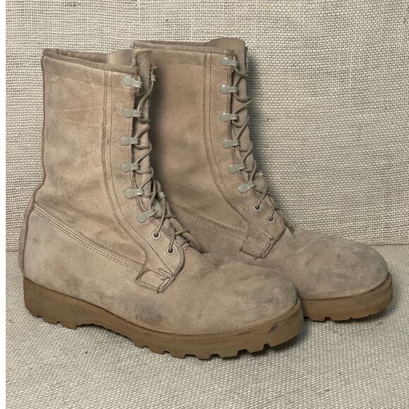 Military Field Desert Combat Boots, Vibram Sole, Cold Weather inserts, Men's 12 - Picture 1 of 12